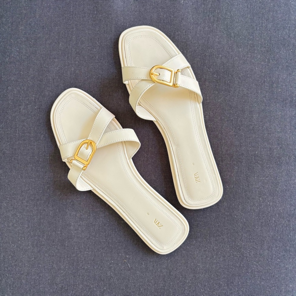 Zara Cream Flat Leather Sandal with Gold Buckle Size 9 US